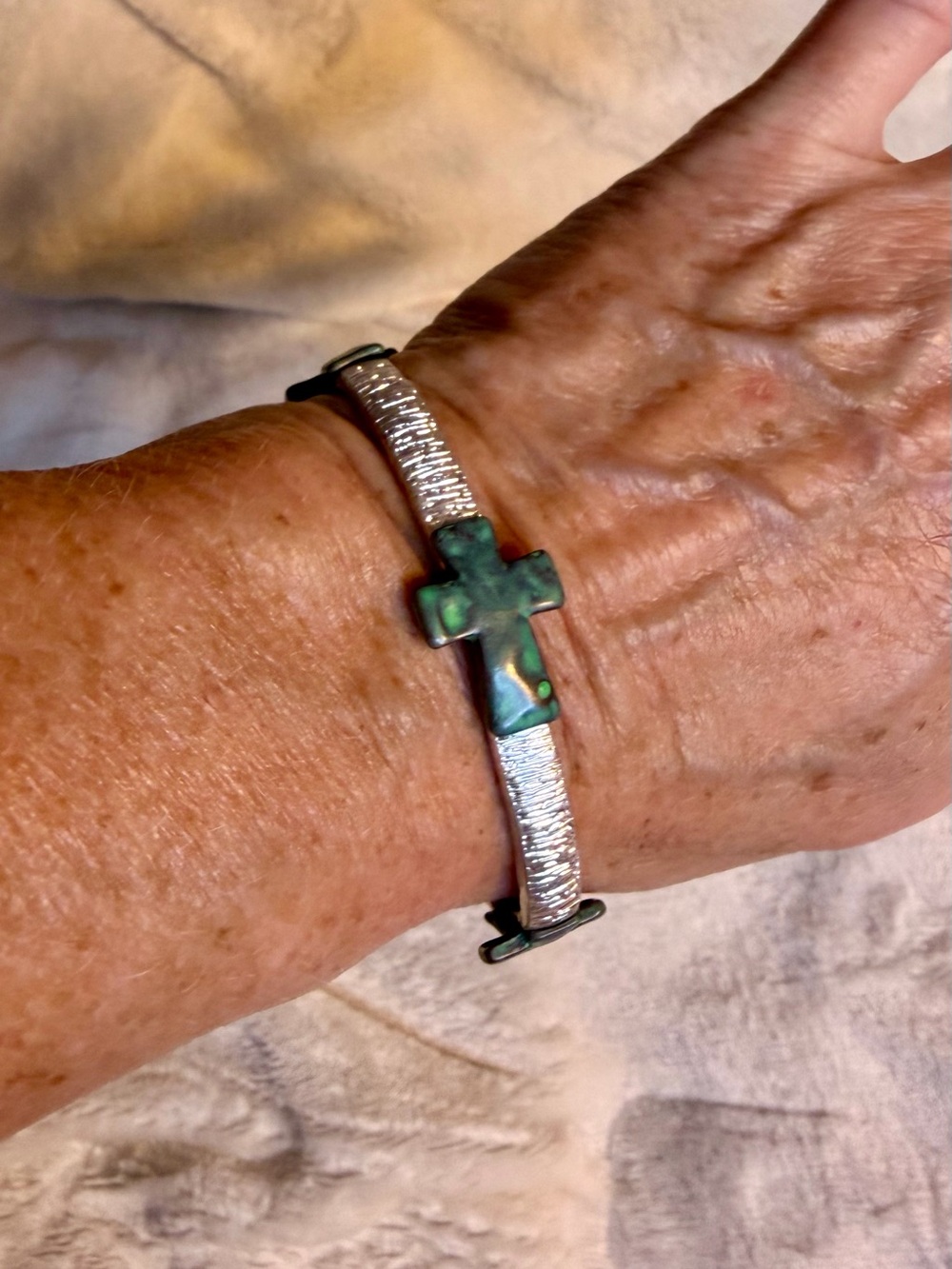 Silver-Tone Green-Blue Cross Accent Bracelet with stretch band